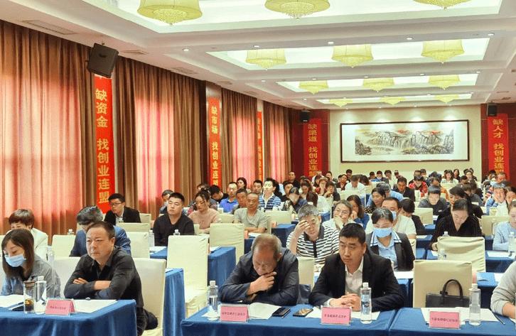 释放消费潜力，激活展会经济——推动荆门商贸流通业与经济高质量发展